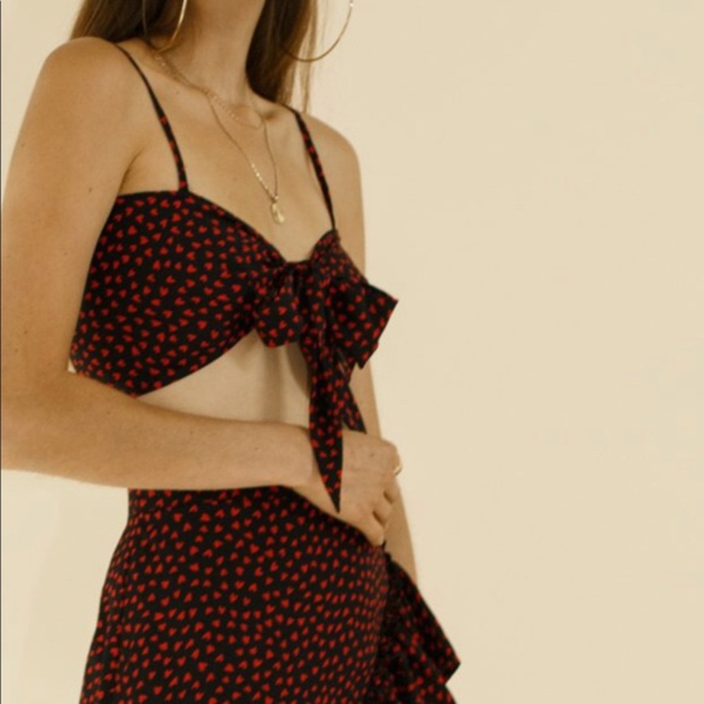NWT Planet Blue Flair the Label Heart Crop Top